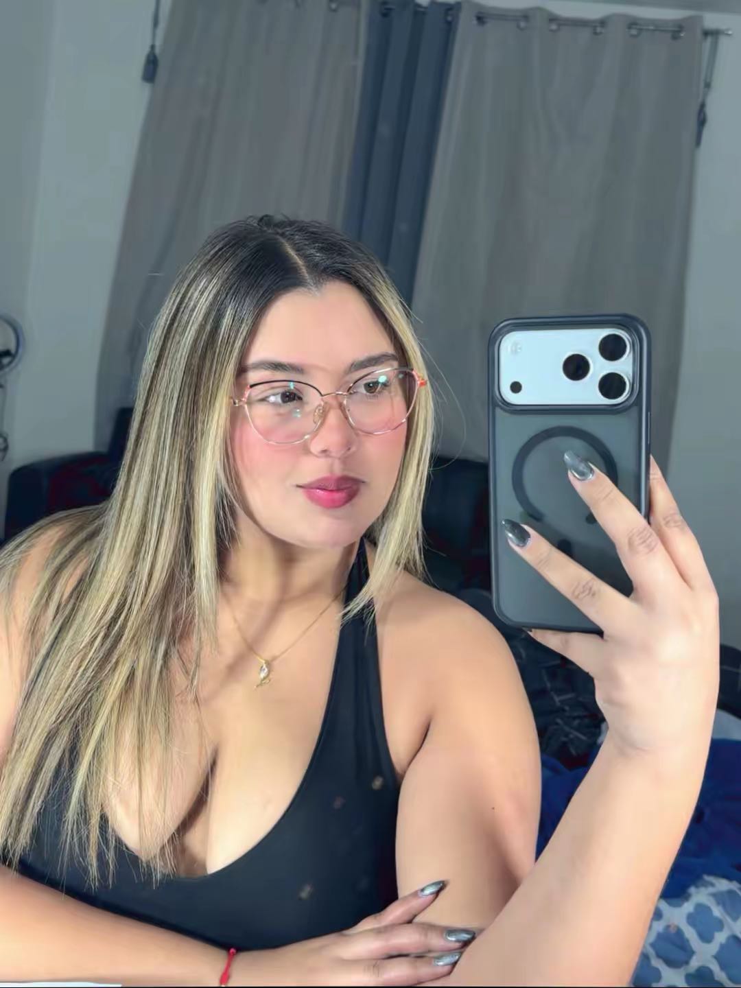 Online now — Maddie